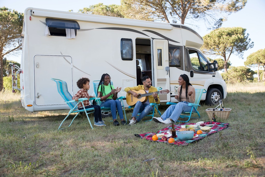 What Is the Best Month to Buy a Travel Trailer?