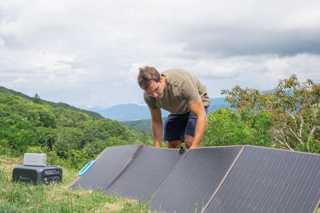 Using Portable Solar Panels for Camping
