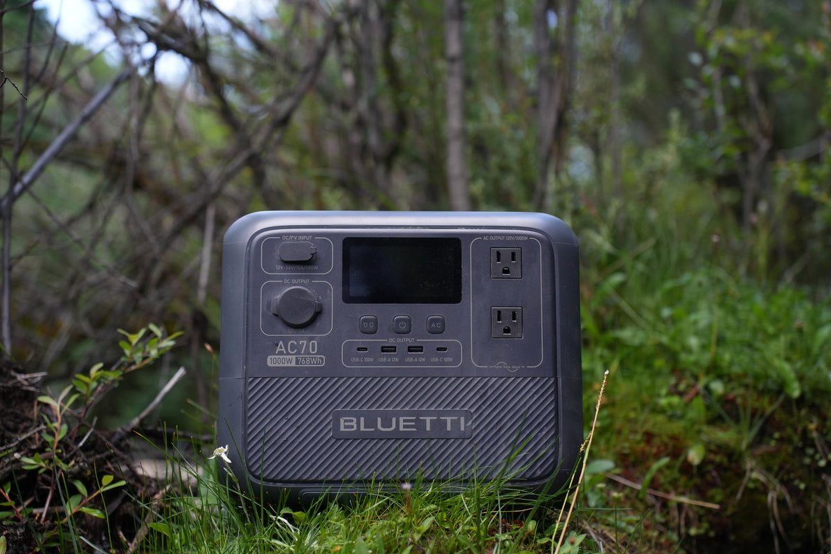 What's the Difference Between Inverter Generator and Solar Powered Generator?
