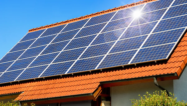 How Many Solar Panels Does It Take to Run a House?