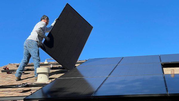 Solar Energy Pros And Cons (2024 Guide)