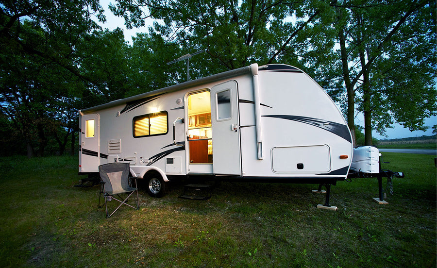 5 Off-Grid RV Solar Systems to Keep Your Travel Comfortable