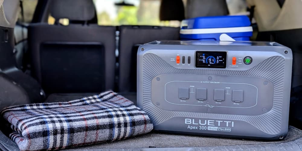 Is a Portable Power Station Better Than a Generator?